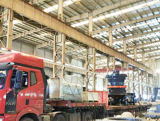 單缸圓錐破碎機(jī)裝貨待發(fā)